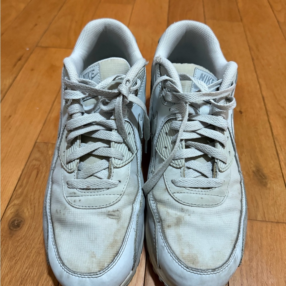 Nike Men's Gray Sneakers